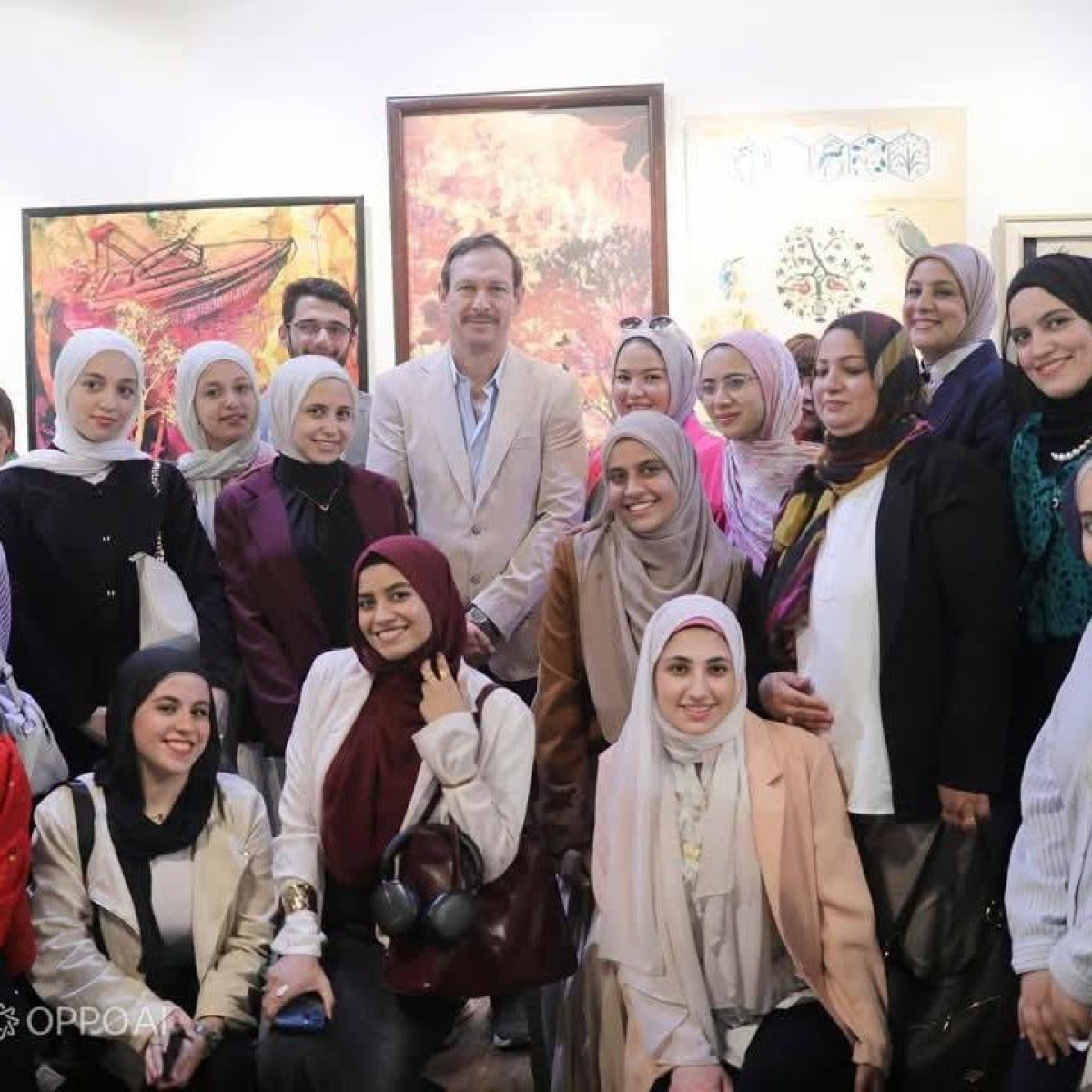كلية الفنون التطبيقية بجامعة بنها تشارك في معرض "أثر أخضر" احتفالًا بيوم البيئة العالمي